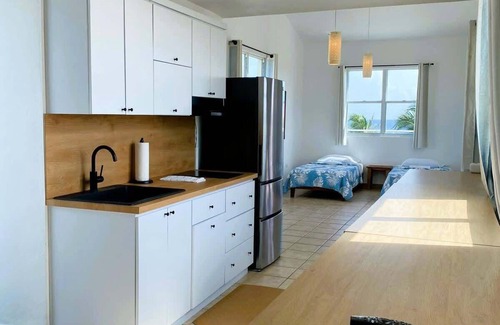 Puerto Rico Condominio | #27 Beach 4BR, 3BA Penthouse w/ Workspace @ Jobos