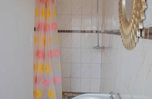 Harare Cama Y Desayuno | 27 Bishop Gaul Ave