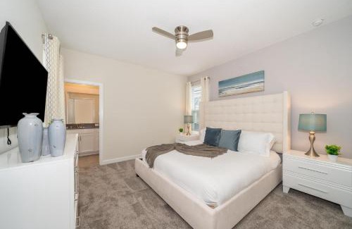 Historic Downtown Kissimmee Casa | 2744HM VILLA 5 BED/5 BA (SANITIZED)