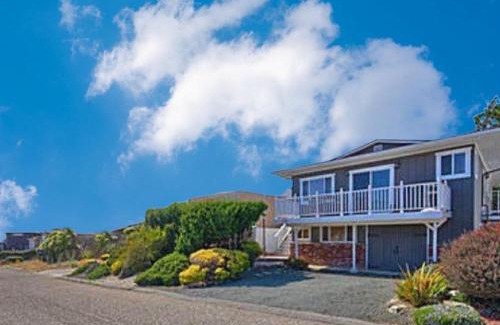 San Simeon Casa | 275 Stafford