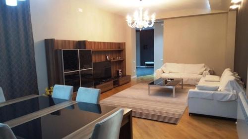 Nasimi Apartamento | 28 Mall Apatment