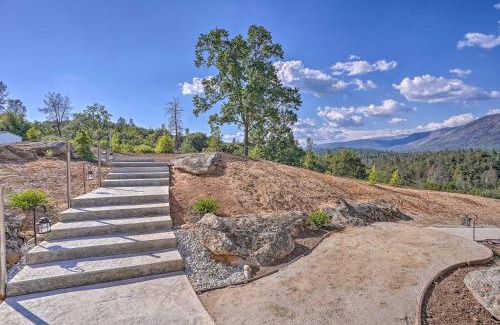 North Fork Apartamento | 28 Mi to Yosemite Lovely Mtn Cottage with Deck!