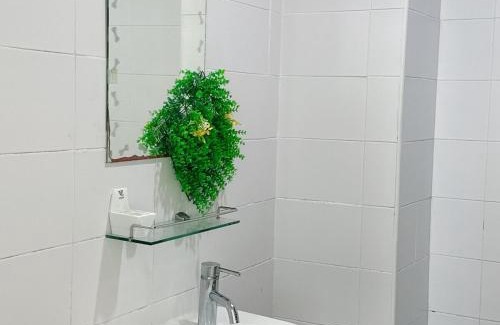 Taman Mount Austin Apartamento | 28 - Yellow Bloom Cottage at Mount Austin, JB