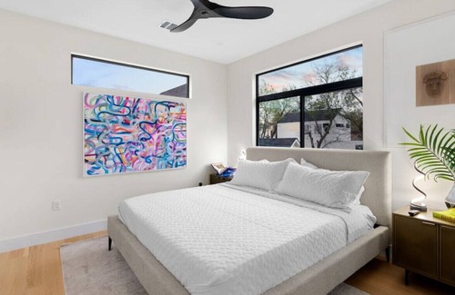 Chestnut Casa | 2916 E 13th #1 · Central High-End Home+3BD+Free PRKG | East Austin