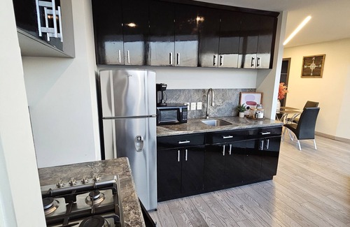 Tijuana Condominio | ♤2B&2B at Adamant tower luxury. 75 inch TV & A/C