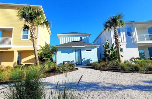 West Kissimmee Casa | 2B Island-Inspired Cottage minutes from Disneyworld