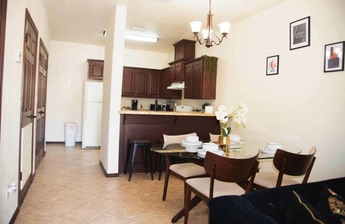 Edinburg Apartamento | 2BD 2BT Apartment 1 Min to University Utrgv