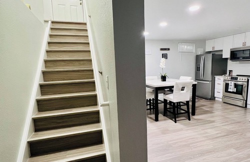 Heather Gardens Casa | 2BD Guest Suite in Basement – Spacious and Private Half of the Home
