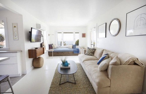 Summerland Casa | 2Bd Ocean View Apartment - Surf