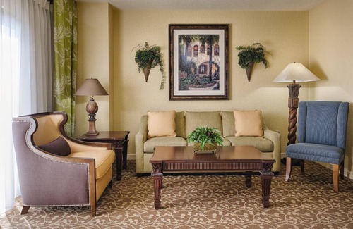 Lake Buena Vista Complejo | 2BD/Orlando near Disney - Private Living Area, Full Kitchen!