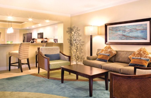Panama City Beach Hotel | 2BD/Panama City Beach - Oceanfront View with Full Kitchen, Pools, Bar, and More!