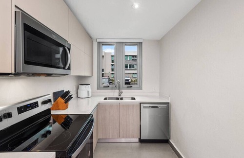 Isla Verde Apartamento | 2bd w/ pool by Isla Verde Beach