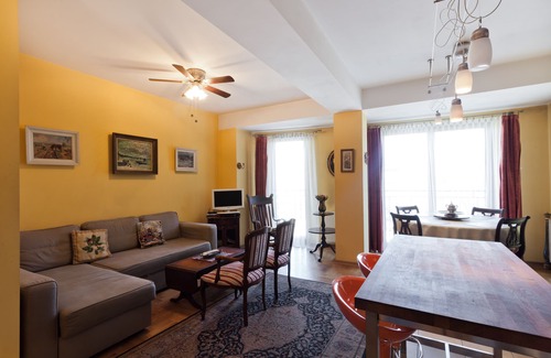 Kazimierz Casa | 2bdr 2bth Trinity Apartment en barrio judío