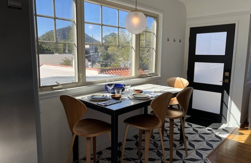 San Luis Obispo Apartamento | 2BDRM PENTHOUSE W/SUN DRENCHED DECK