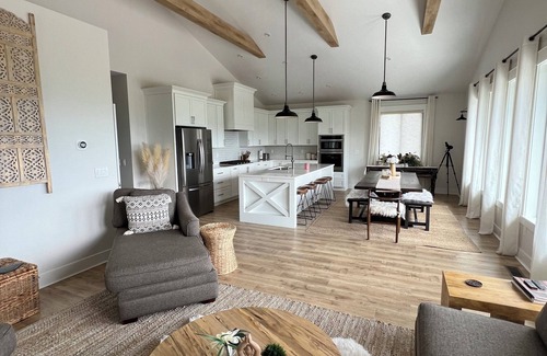 Arlee Casa | 2bed 2bath Barndominium in Arlee just north of Missoula on horse sanctuary.