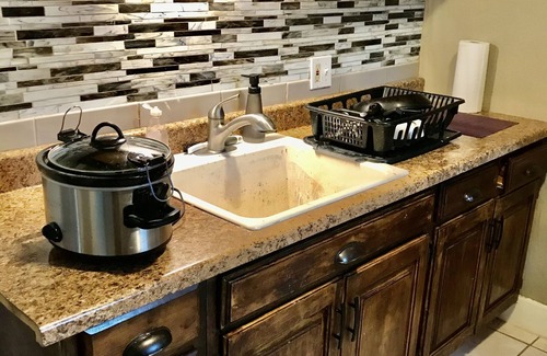 Kansas City Casa | 2bed/2bath House 7 min. drive to Downtown Kansas City