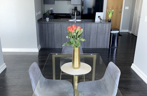 Near South Side Apartamento | 2BED+2BATH Penthouse In South Loop Chicago