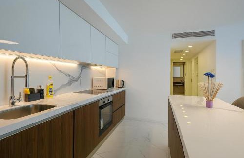 Trikomo Apartamento | 2Bedroom Apartment in a Complex Featuring a Pool and Casino