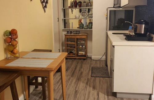 Don Bosco Condominio | 2Bedroom Apartment with View and Balcony near Manila Airport