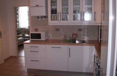 Vienna Apartamento | Casa familiar de 2 dormitorios, aire acondicionado, televisión por cable, wifi, metro