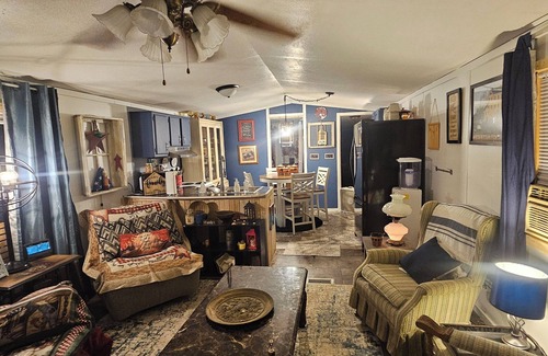Summit Casa | 2-bedroom mobile home in peaceful Ironton with AC