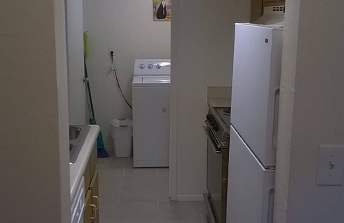 Surprise Condominio | 2BEDROOM2BATHCONDO segunda planta por encima de nadie