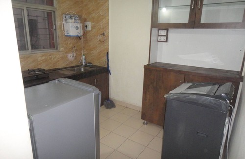 Meera Nagar Apartamento | Piso de aire acondicionado completamente amueblado 2BHK en Koregaon Park, Pune