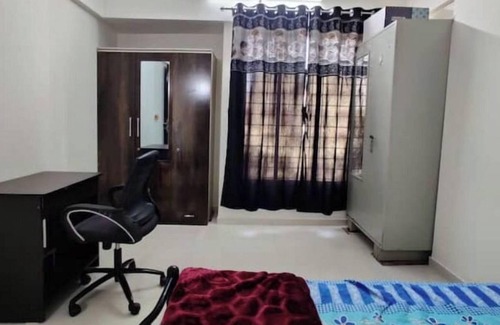 Hinjawadi Apartamento | 2Bhk home in Wakad, in the Heart of City, peaceful