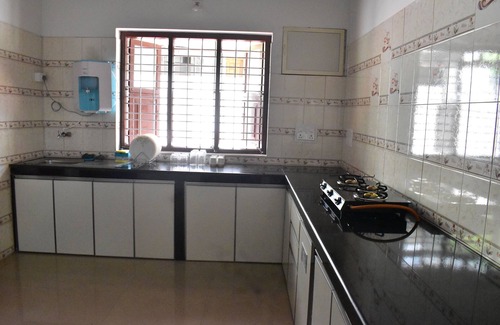 Adyar Casa | 2BHK Private Entire House - Glanwoods Inn