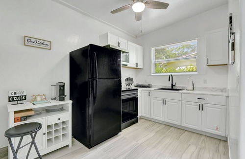Central Fort Lauderdale Casa | 2BR 1BA Home near Las Olas & Downtown Fort Lauderdale!