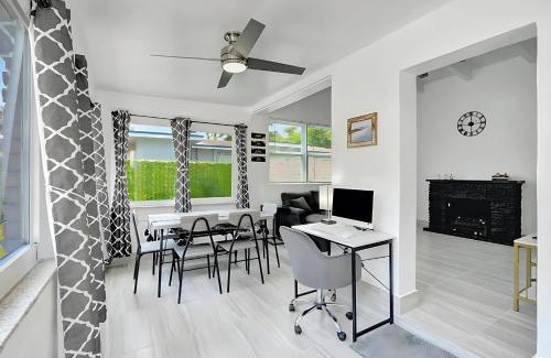 Central Fort Lauderdale Apartamento | 2BR 1BA Home near Nightlife and Beach