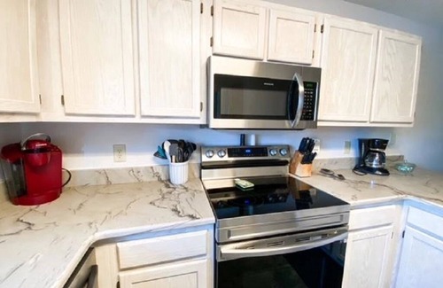 Little River Casa | 2BR 2 1/2 BA - 10 min. to N. Myrtle Beach Sports Park, Beach & LR Waterfront