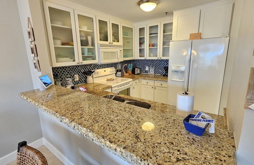 Ruskin Casa | 2BR 2.5BATH Waterfront Townhome with Beach & Amazing Amenities at Little Harbor!