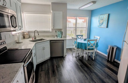 Isla del Sol Condominio | 2br / 2 bath Isla del Sol updated condo - beautiful golf and sunset views!!