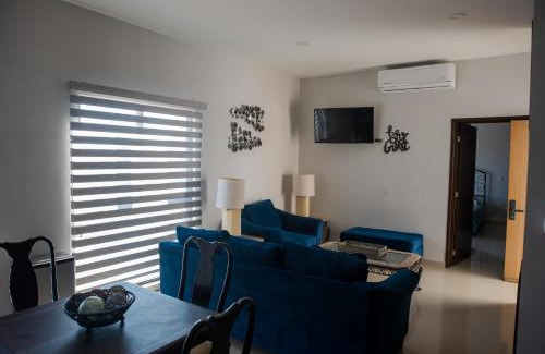 Ferrocarrilera Apartamento | 2br/2ba Condo 1 block to ocean! - Unit 7