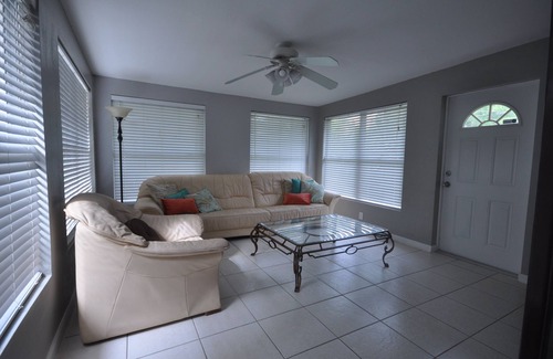 Sarasota Casa | Casa 2BR / 2BA. A minutos de la playa de siesta key