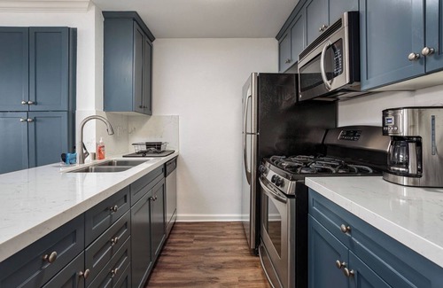 Hollywood Condominio | 2BR 2Bath Condo in Historic Hollywood