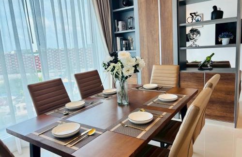 Phuket Apartamento | 2BR 4Beds Luxury Condo Pool & Fitness