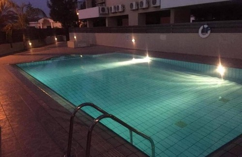 Paralimni Casa | 2br-7 Guests-free Parking-pool-aircon