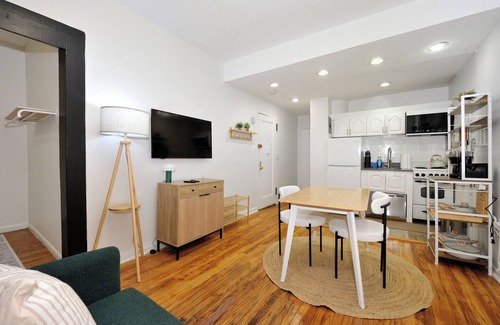 Garment District Apartamento | 1BR Apartment Near Times Square!
