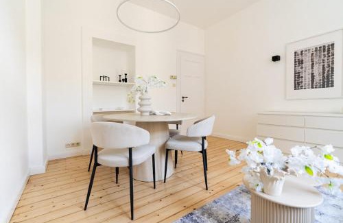 Wiesbaden Apartamento | 2BR Apartment - ZENTRAL - MODERN - WIFI - KAFFEE - BUSINESS - NETFLIX