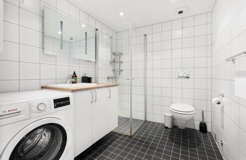 Gamle Oslo Apartamento | 2BR Apt w Balcony by Oslo S and Munch