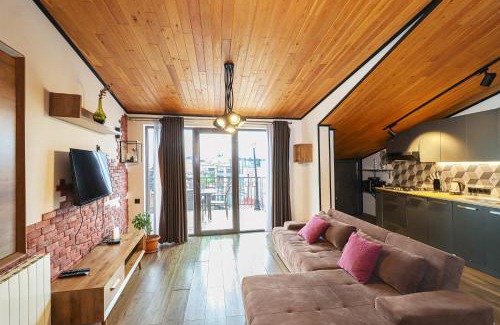 Avlabari Apartamento | 2BR Apt w terrace & stunning views