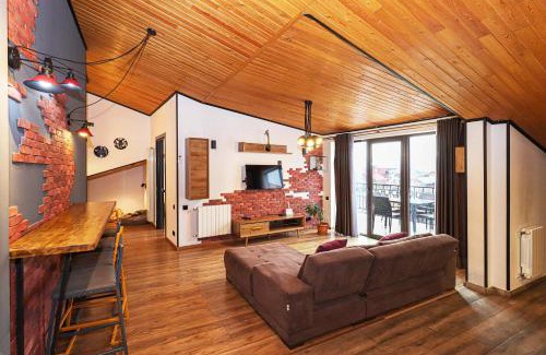 Avlabari Apartamento | 2BR Apt w terrace & stunning views