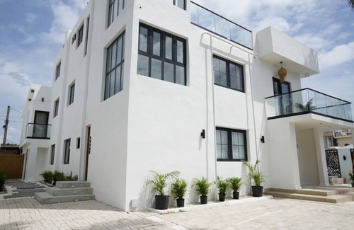 Punta Las Marias Apartamento | 2BR Apt with Private Patio at Ocean Park Beach Club