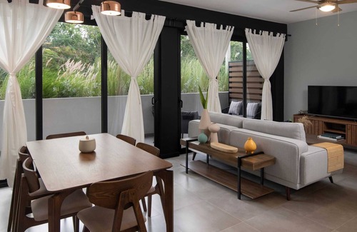 Punta Cana Village Apartamento | 2BR with Balcony & Pool in Flats at The Village