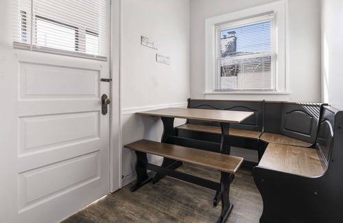 Canton Apartamento | 2BR Beach Dreaming Apt in the Heart of Canton