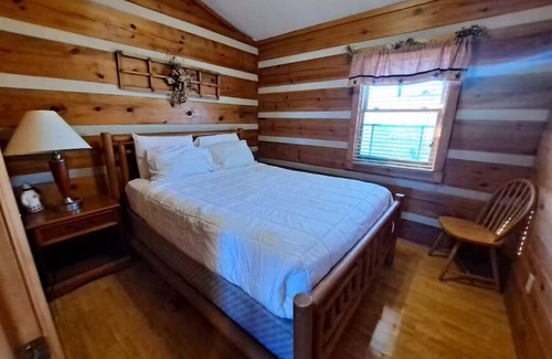Fancy Gap Cabina | 2BR Cabin with Jacuzzi and Mountain Views - Cabin 5