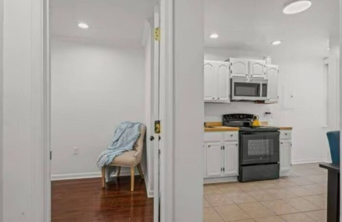 West Philadelphia Apartamento | 2BR Comfortable Family Apartment