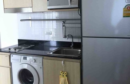 Phra Khanong Nuea Apartamento | 2br Condo @ BTS Sukhumvit Line + Wifi